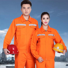 石油化工行業(yè)的工服應(yīng)該怎么設(shè)計(jì)定做？