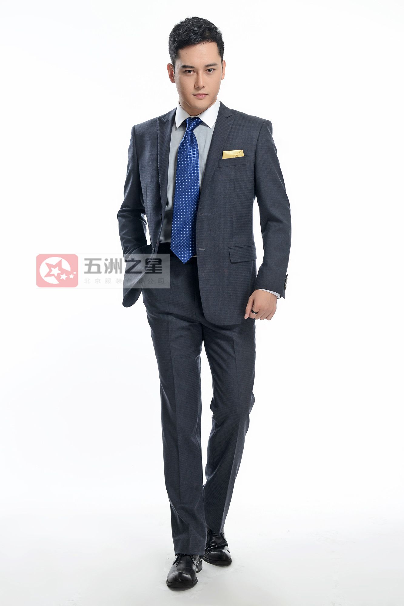 商務男士兩粒扣修身職業裝F001產品展示圖