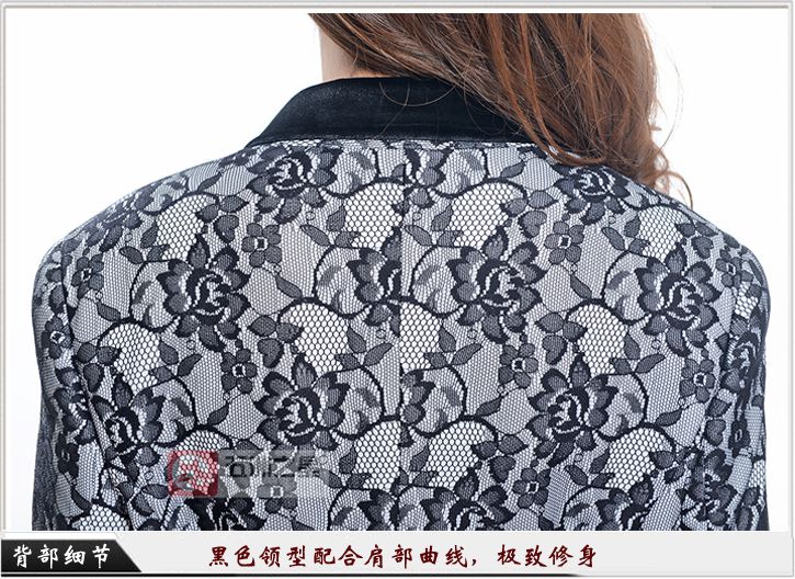 黑色女款一粒扣職業(yè)工作服定做背部細(xì)節(jié)圖 黑色女款一粒扣職業(yè)工作服定做背部細(xì)節(jié)圖